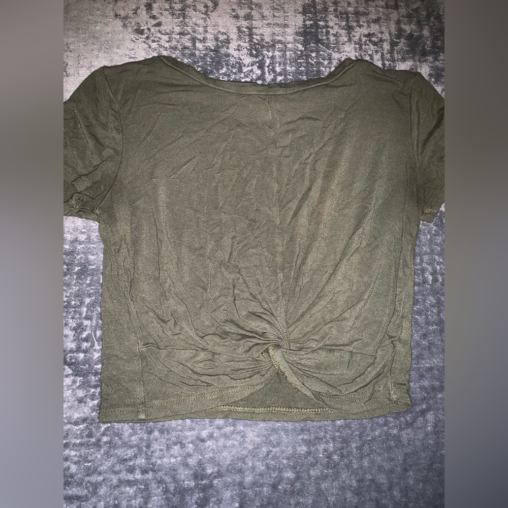 Green crop top